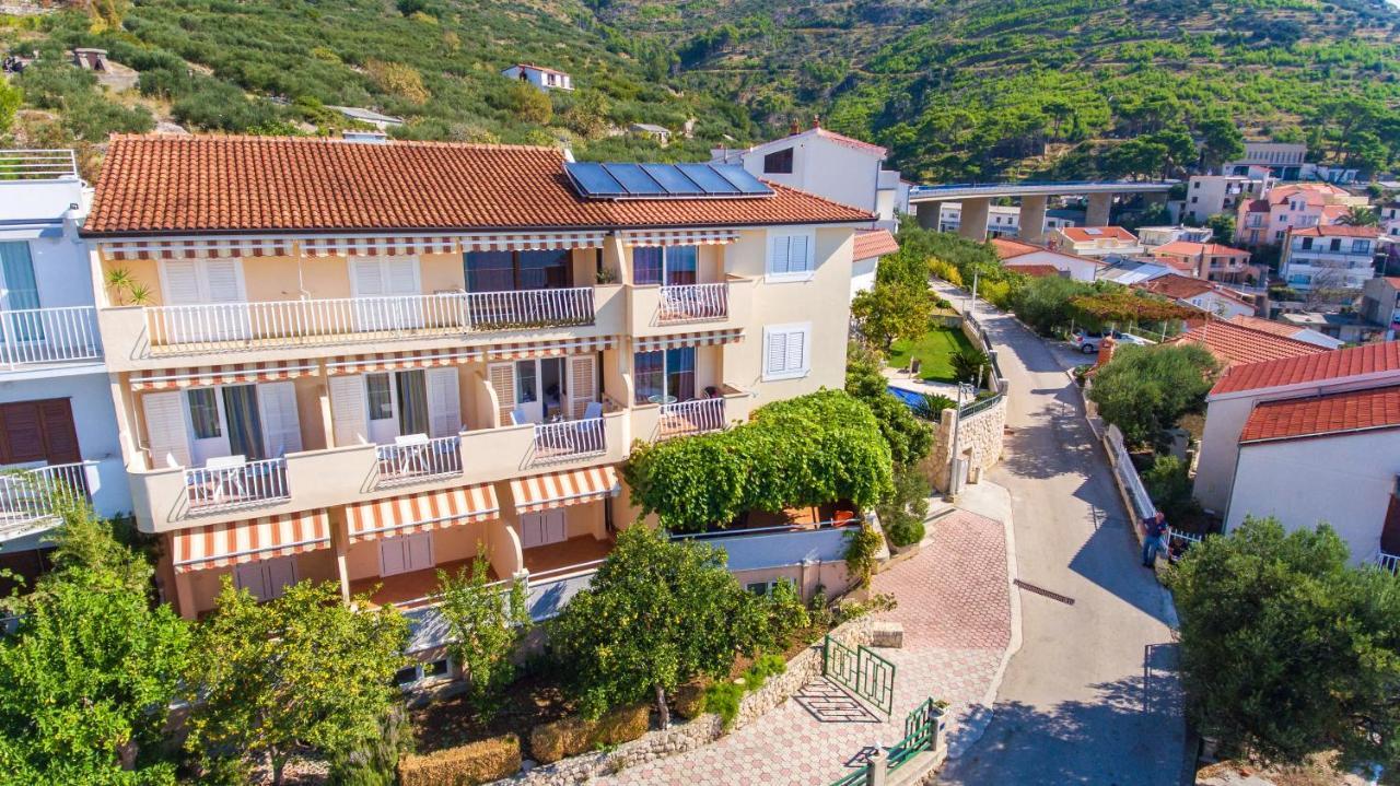 Vila Nives Podgora Exterior foto